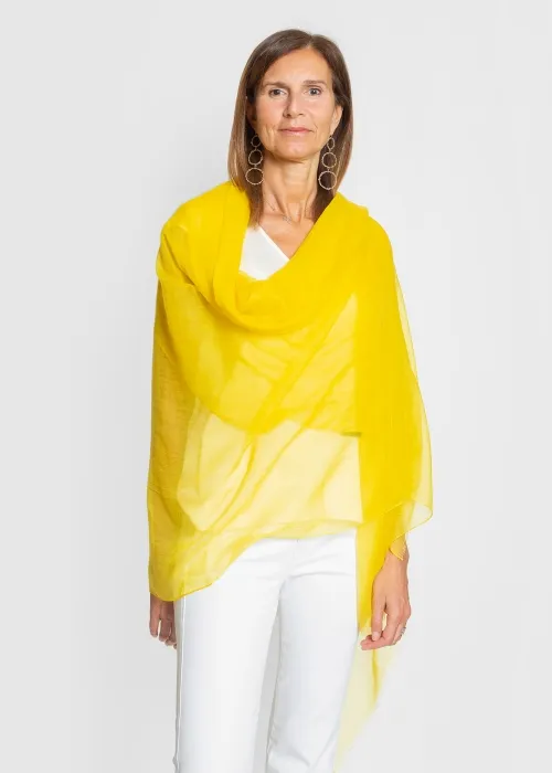 Stola in cashmere voile ultralight gialla